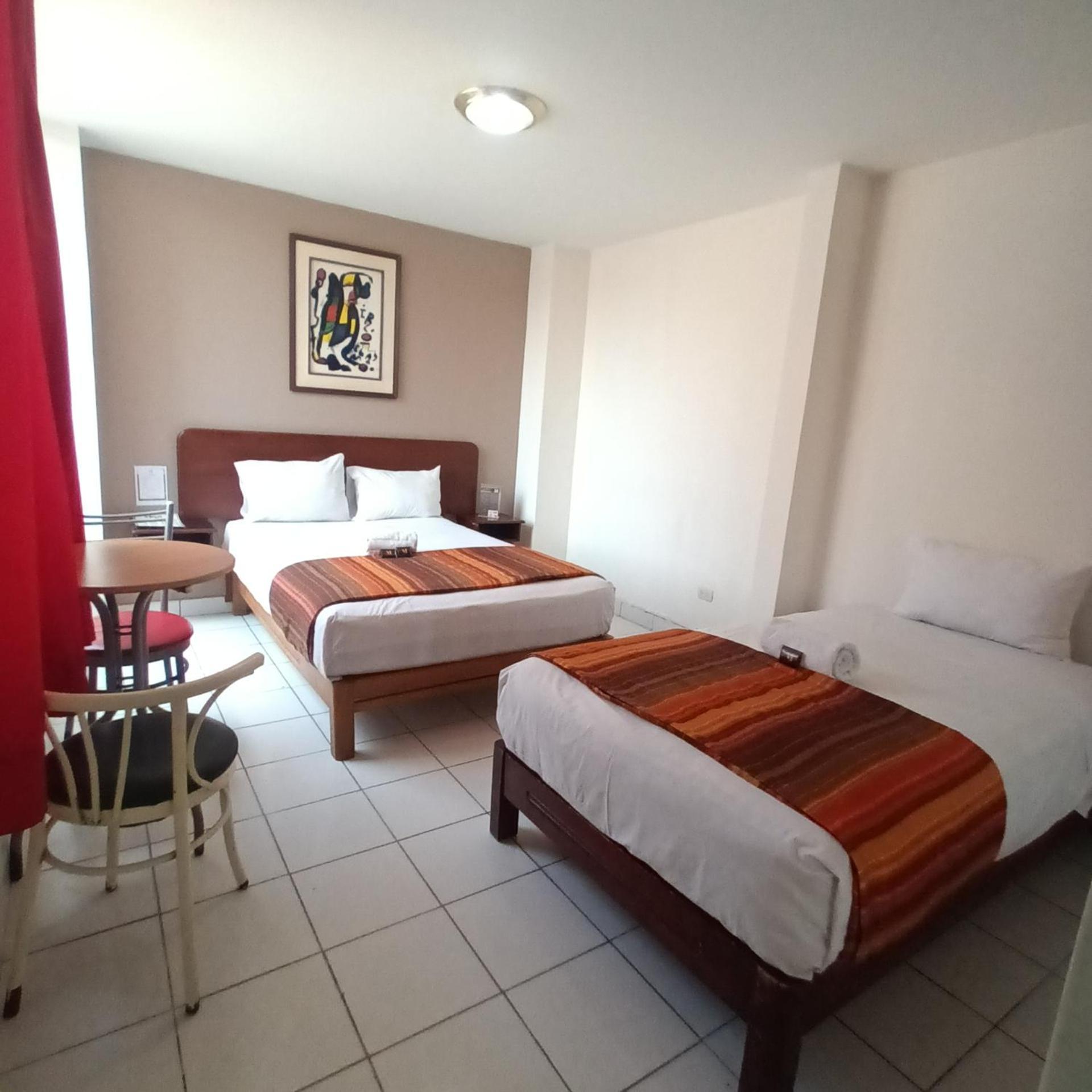 Hostal Jazmines Лима Екстериор снимка